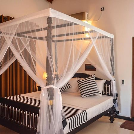 Janu Homestay Tangalle Kültér fotó